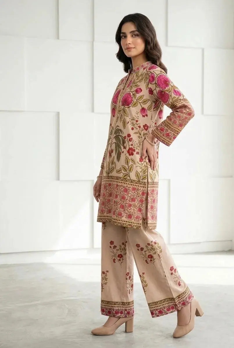 Pakistani Printed Kurta Set with Floral Embroidery